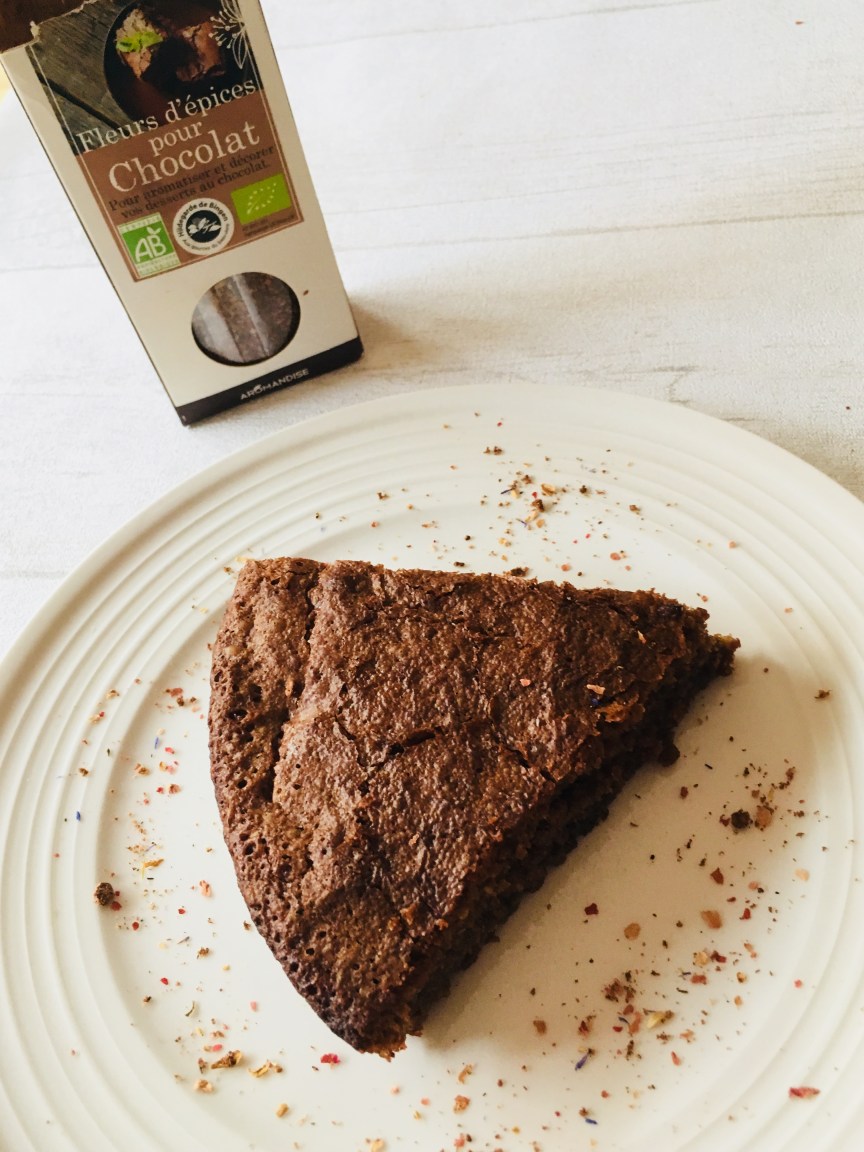 Gâteau au chocolat aux blancs d'oeufs.jpg