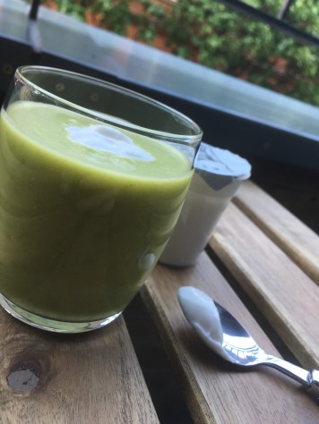 Soupe froide petits pois coco