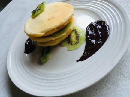 Japanese souffle pancakes.jpg